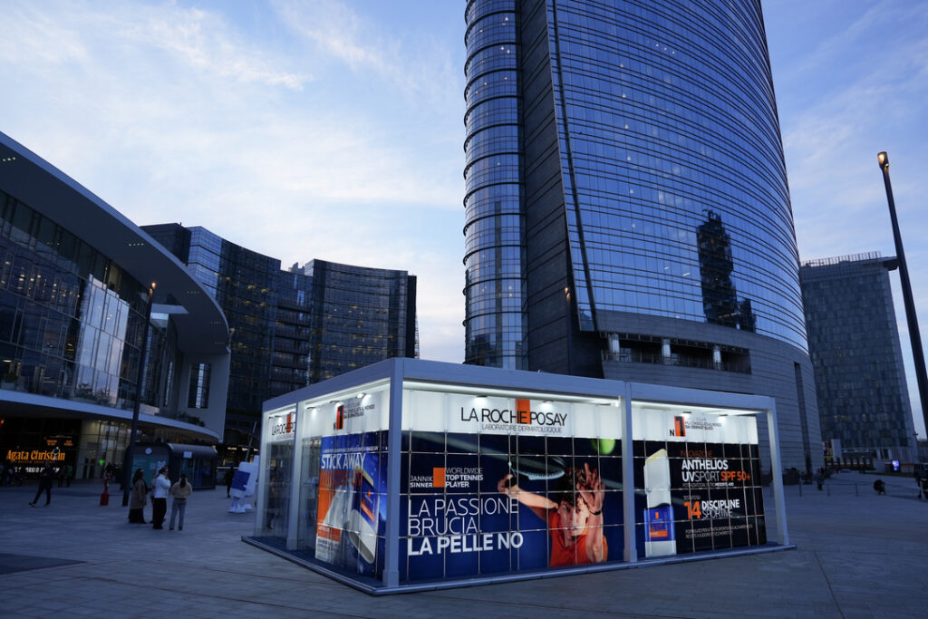 la roche posay showroom 2026